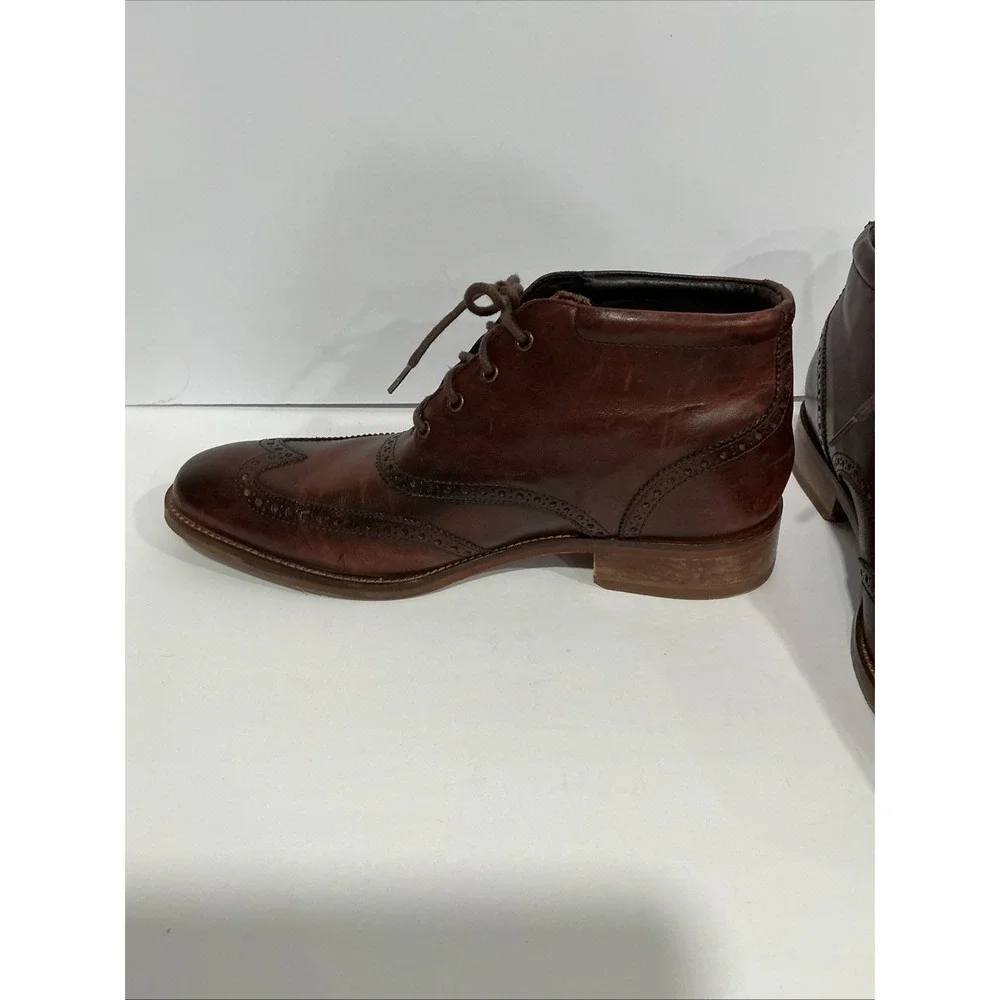 Cole Haan Liam Chukka II Men's 9.5, Wingtip Leather Ankle Boots Brogue Lace